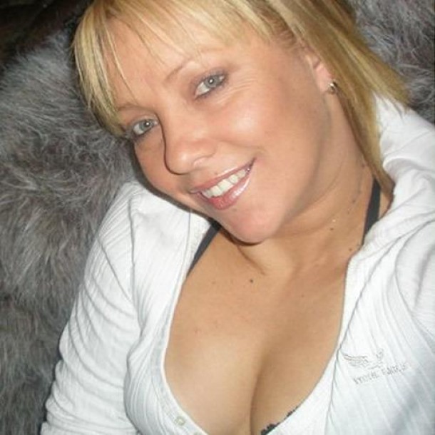 femme cougar annonce Pruines